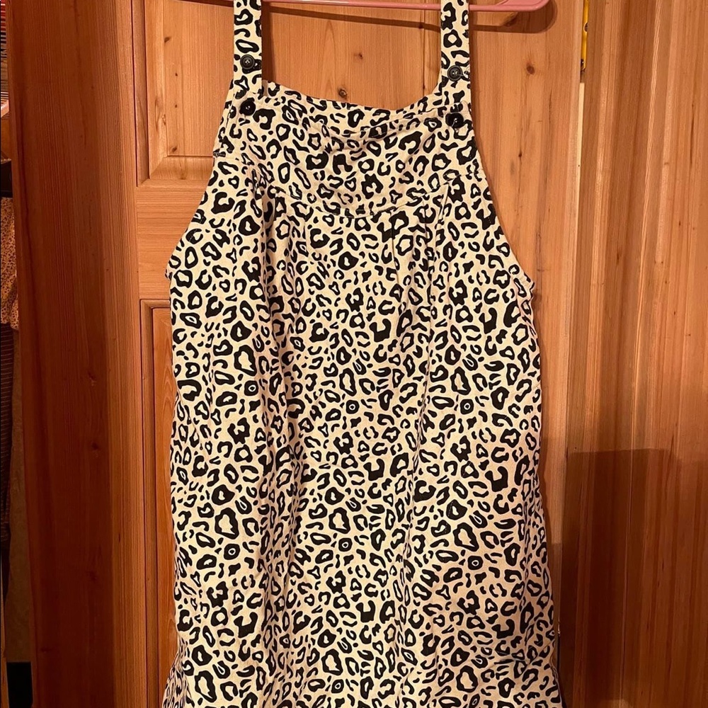 Cheetah overall dress short